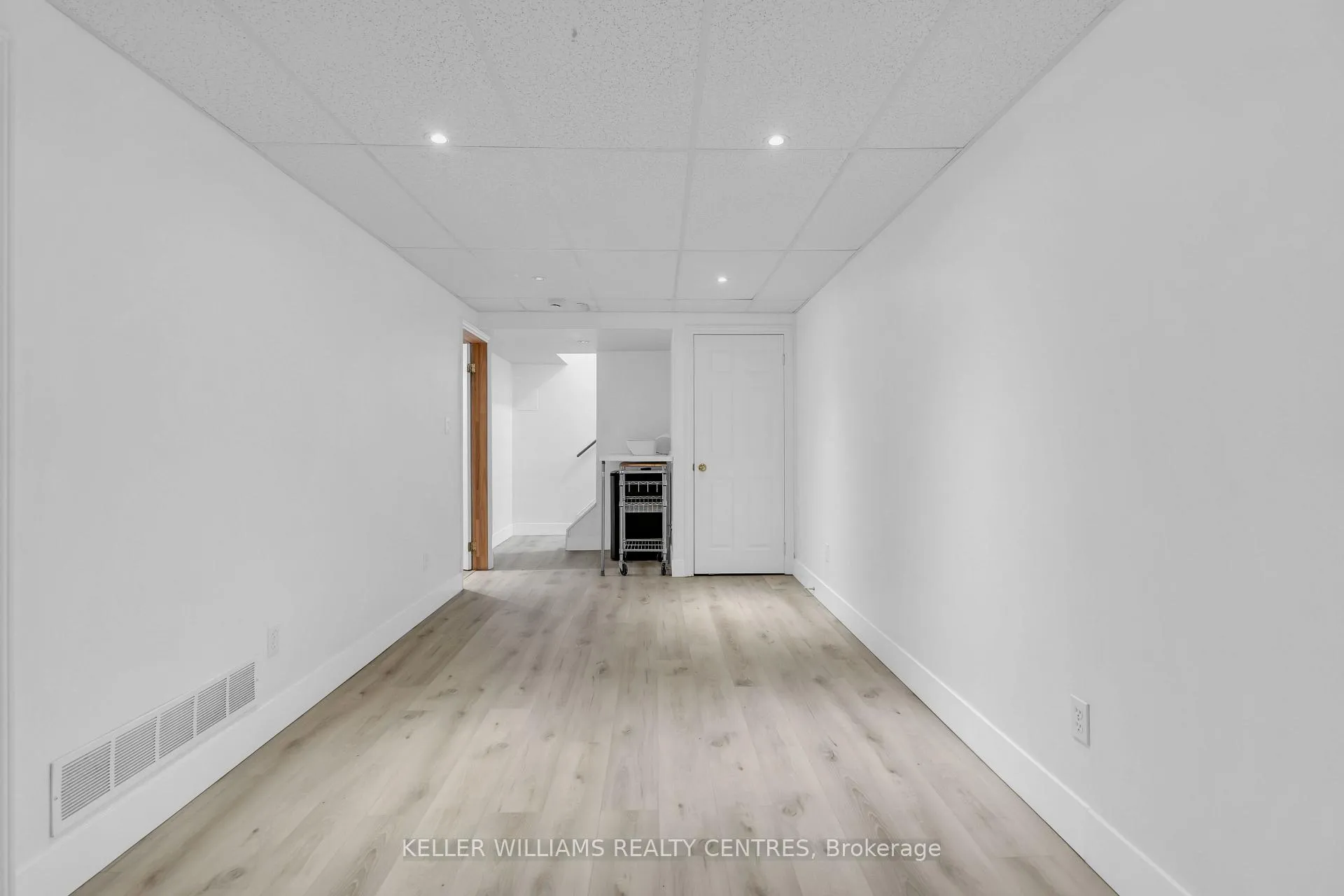 Photo 19 of 163A Owen Street, Barrie, Wellington — HOMEH