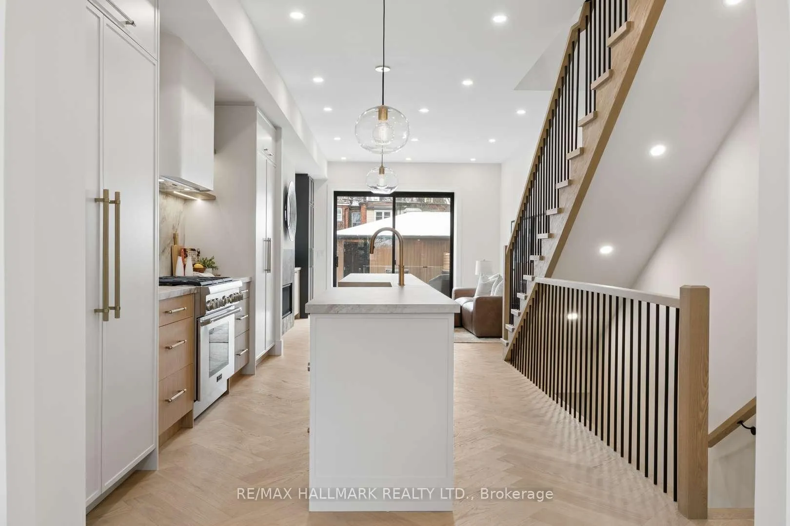 Photo 4 of 73A Garden Avenue, Toronto, Roncesvalles — HOMEH