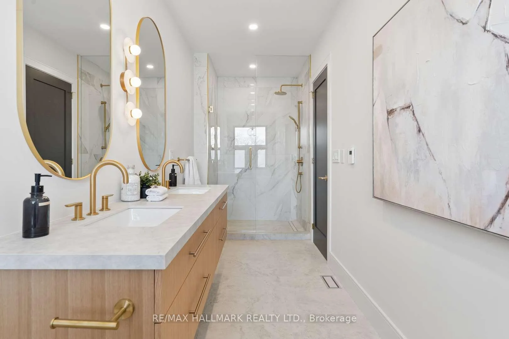 Photo 18 of 73A Garden Avenue, Toronto, Roncesvalles — HOMEH