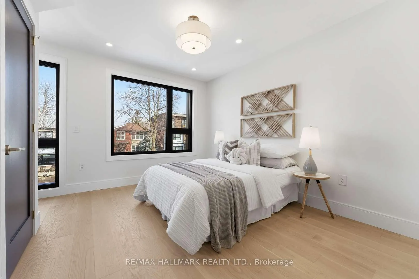 Photo 20 of 73A Garden Avenue, Toronto, Roncesvalles — HOMEH
