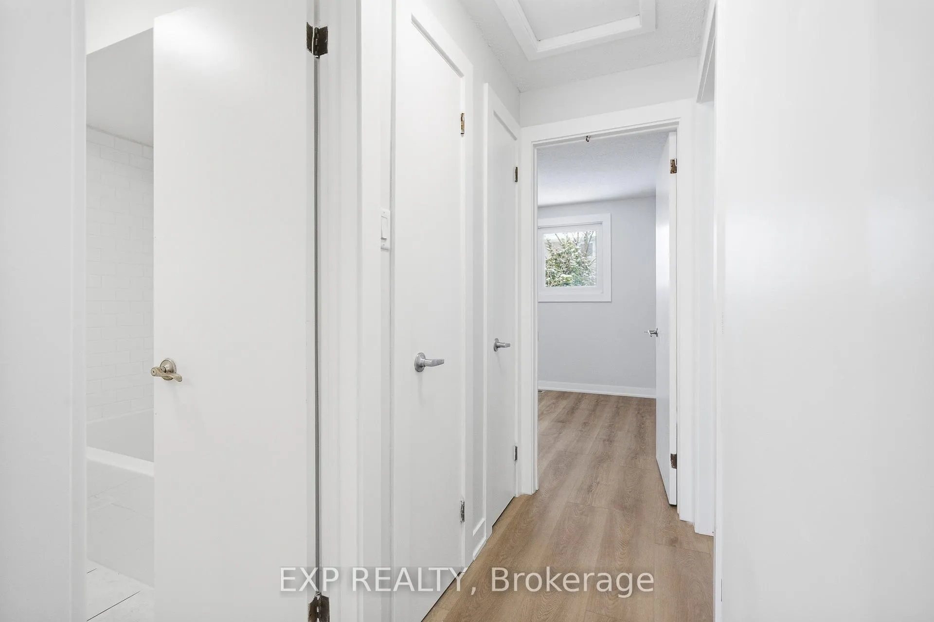 Photo 15 of 46 Charkay Street, Ottawa, Borden Farm/Stewart Farm/Carleton Heights/Parkwood Hills — HOMEH