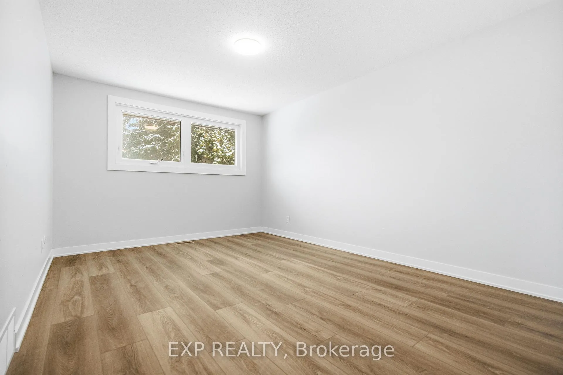 Photo 18 of 46 Charkay Street, Ottawa, Borden Farm/Stewart Farm/Carleton Heights/Parkwood Hills — HOMEH