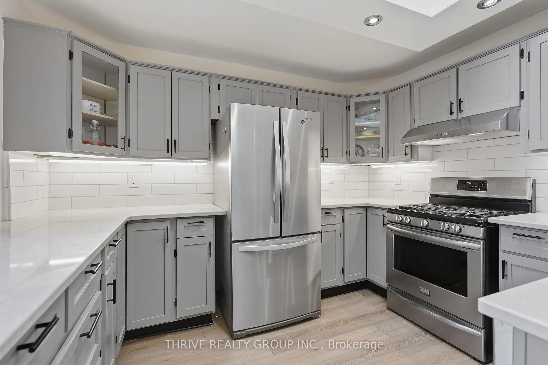 Photo 13 of 506 Metcalfe Street E, Strathroy-Caradoc, SE — HOMEH
