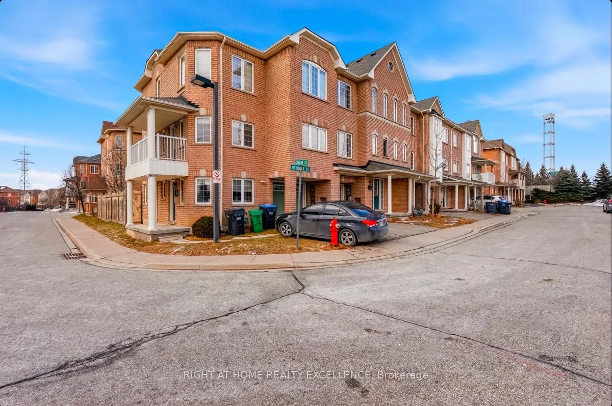 Photo 1 of 33 October Place, Brampton, Bram West — HOMEH
