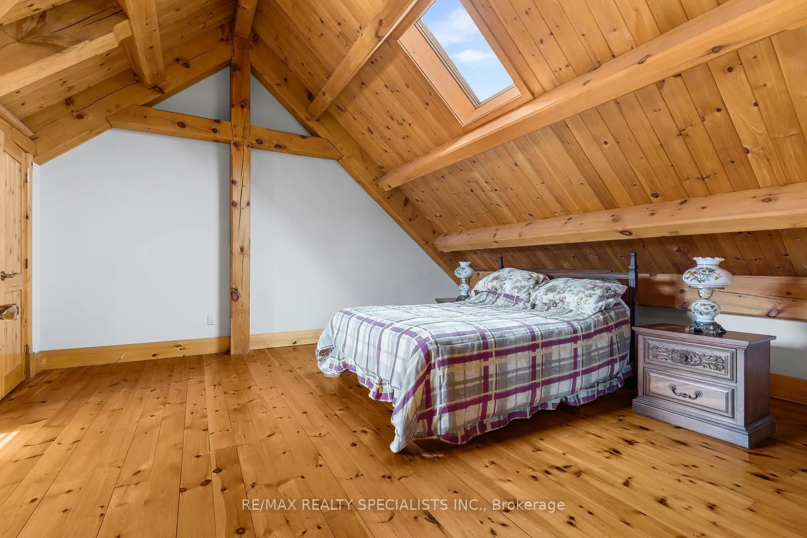 Photo 34 of 5290 Trafalgar Road W, Milton, Rural Trafalgar — HOMEH