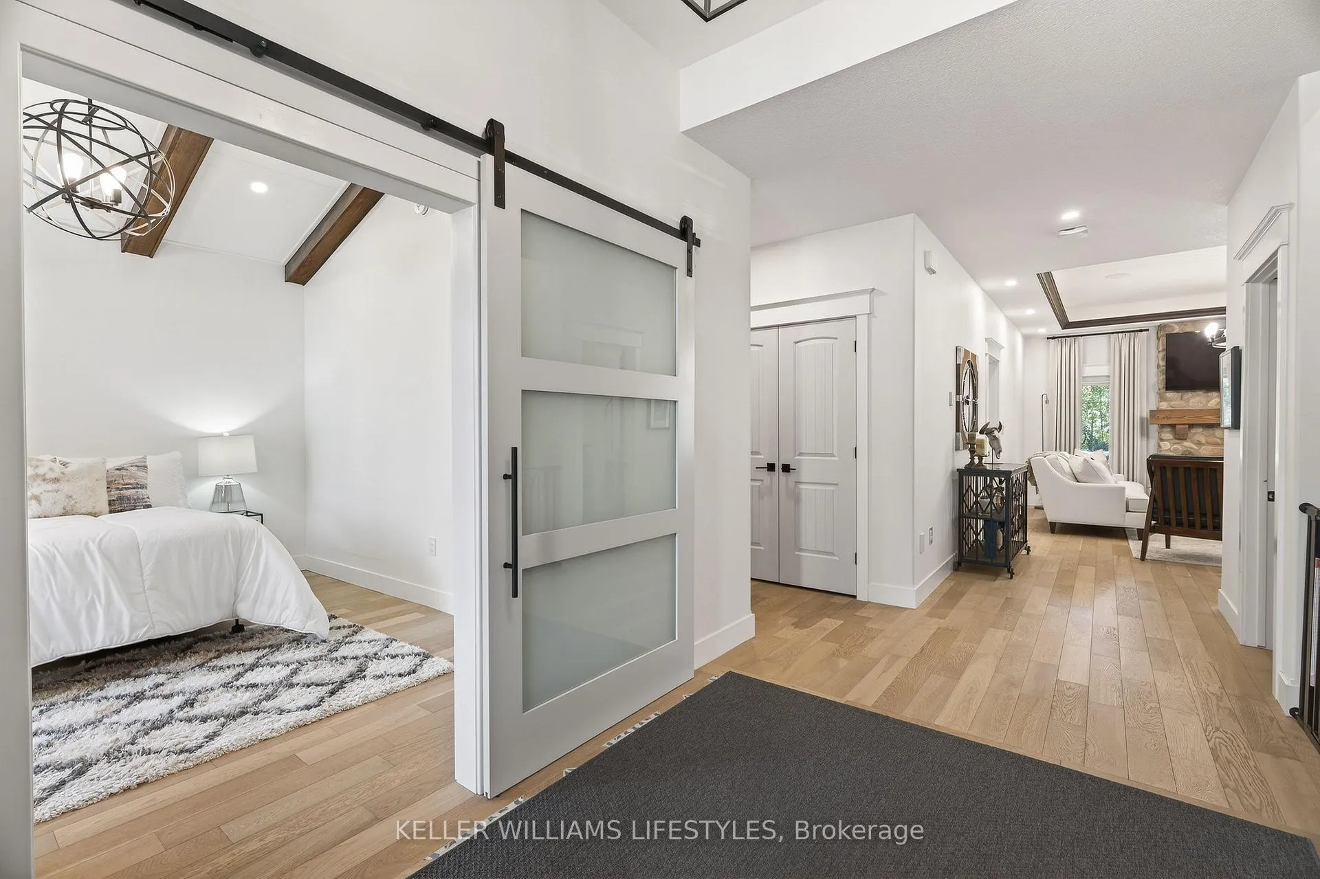 Photo 7 of 22 Delevan Street, Bluewater, Bayfield — HOMEH