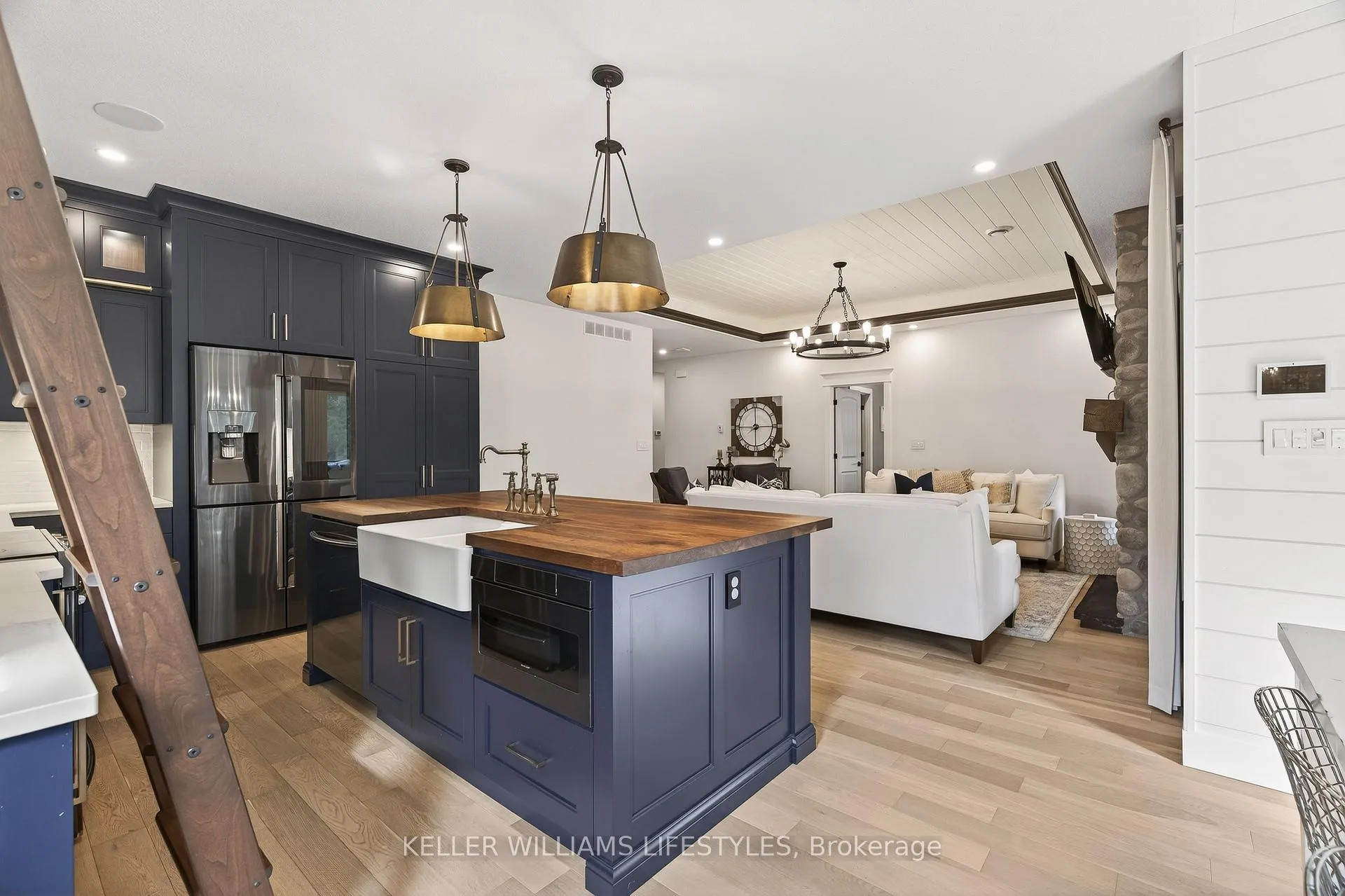 Photo 23 of 22 Delevan Street, Bluewater, Bayfield — HOMEH