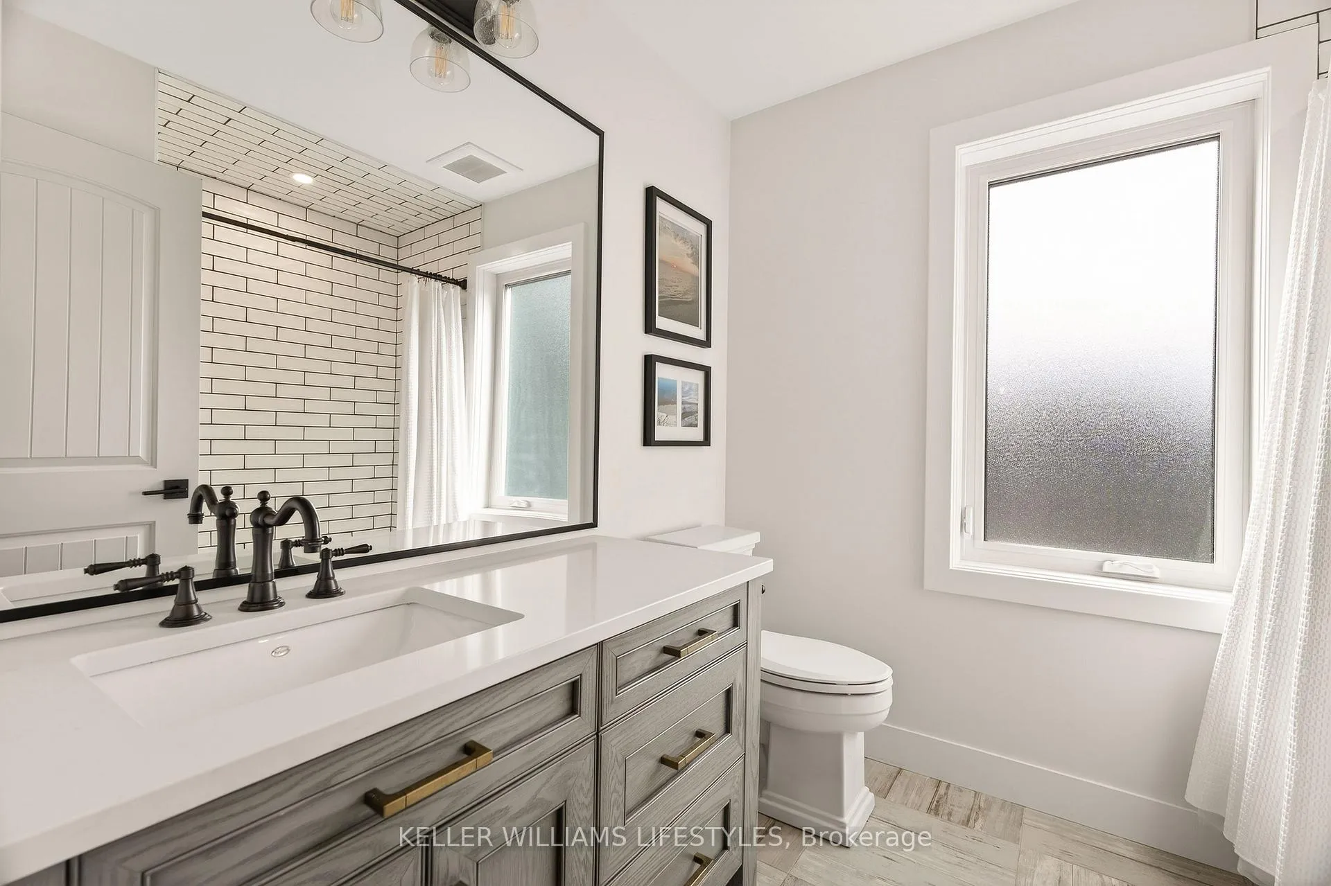 Photo 38 of 22 Delevan Street, Bluewater, Bayfield — HOMEH