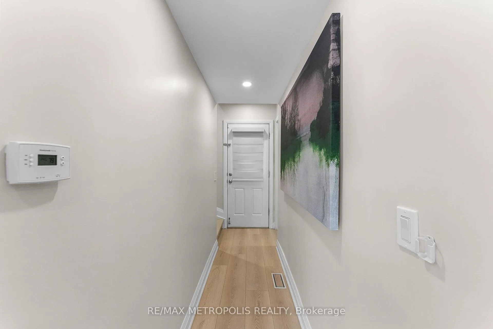 Photo 15 of 96 Allenby Avenue, Etobicoke, Elms-Old Rexdale — HOMEH