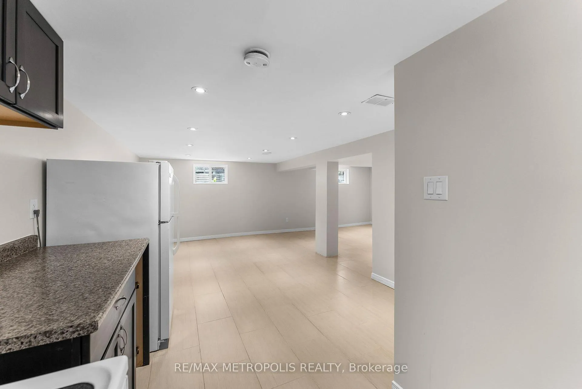 Photo 30 of 96 Allenby Avenue, Etobicoke, Elms-Old Rexdale — HOMEH