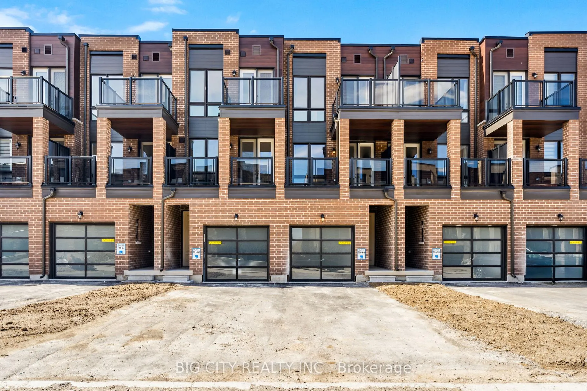 Photo 21 of 101 Stauffer Crescent, Markham, Cornell — HOMEH