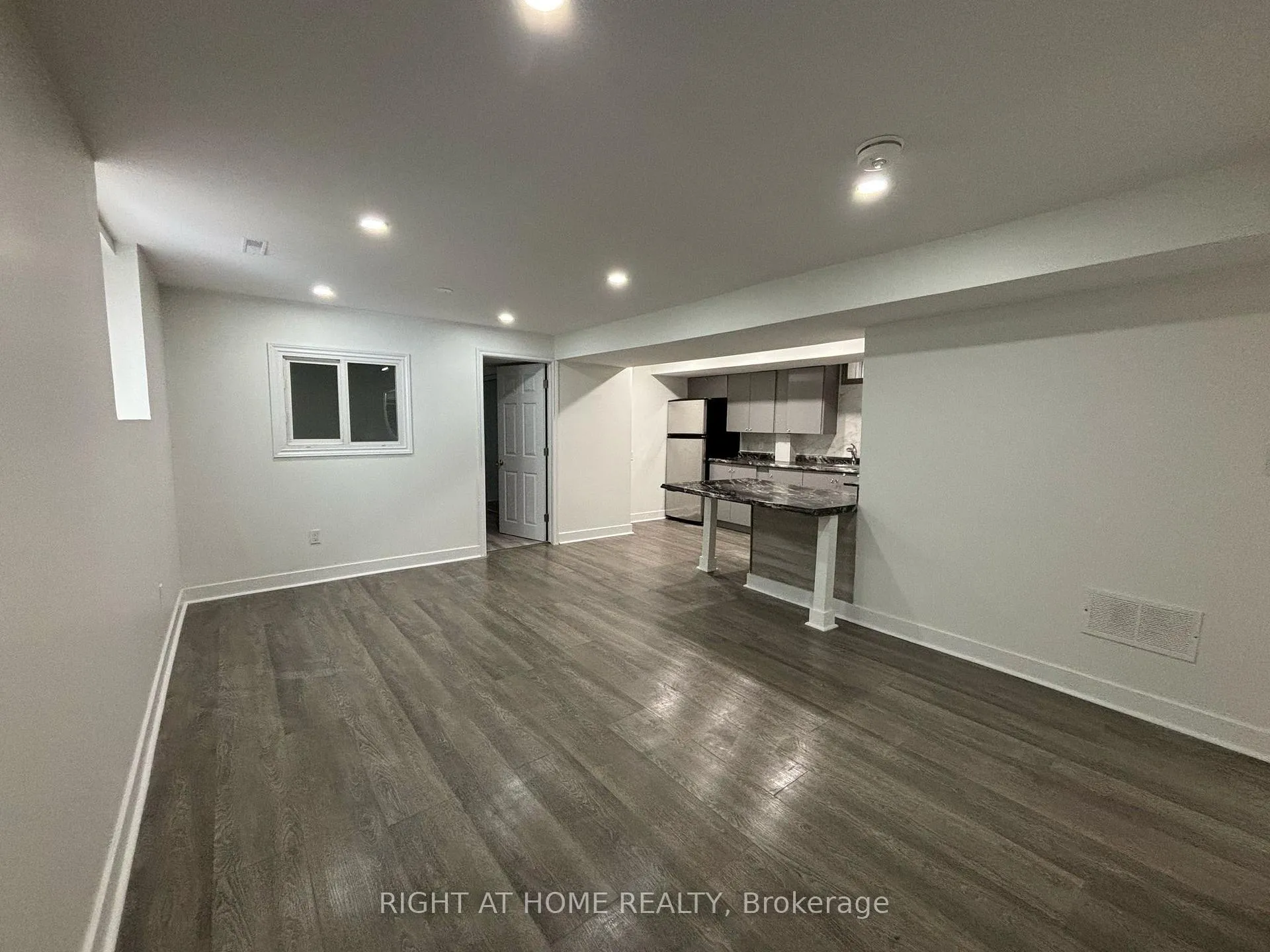 Photo 2 of Unit Basement, 65 Mildenhall Place, Whitby, Brooklin — HOMEH