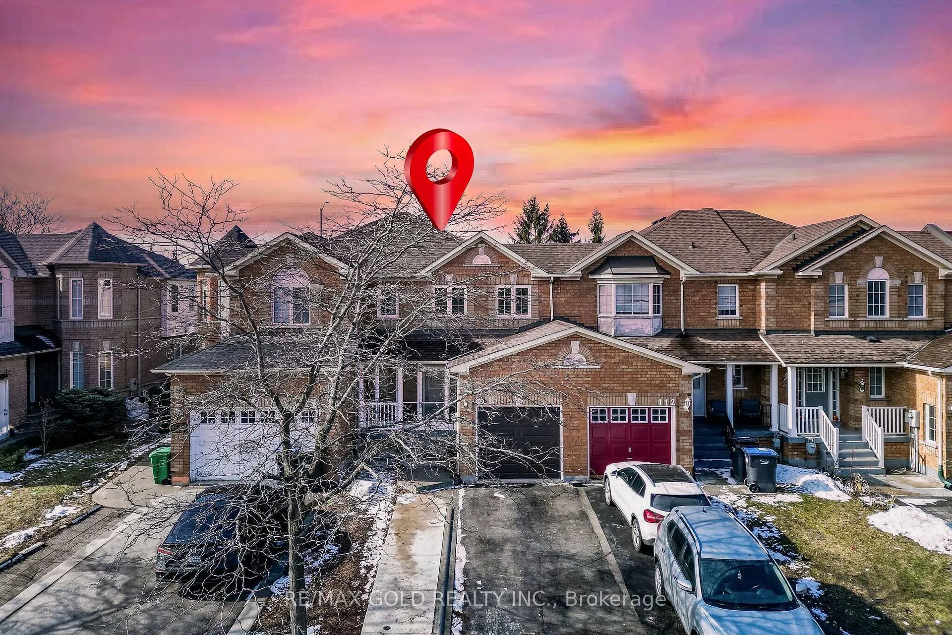 Front of 110 Sandyshores Drive