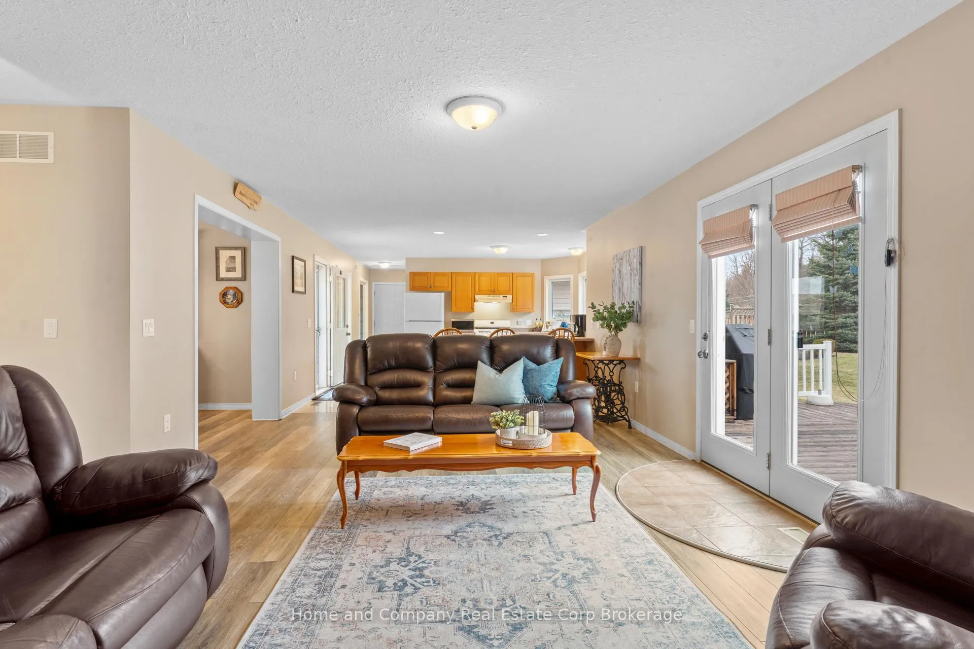 Photo 6 of 30 Carriage Lane, Bluewater, Bayfield — HOMEH