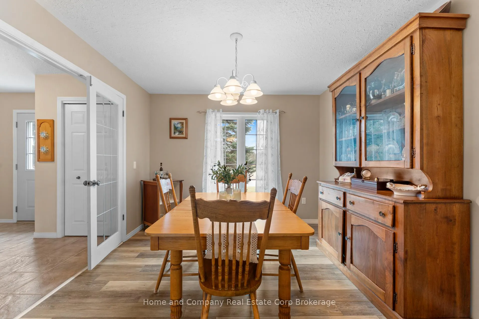 Photo 7 of 30 Carriage Lane, Bluewater, Bayfield — HOMEH
