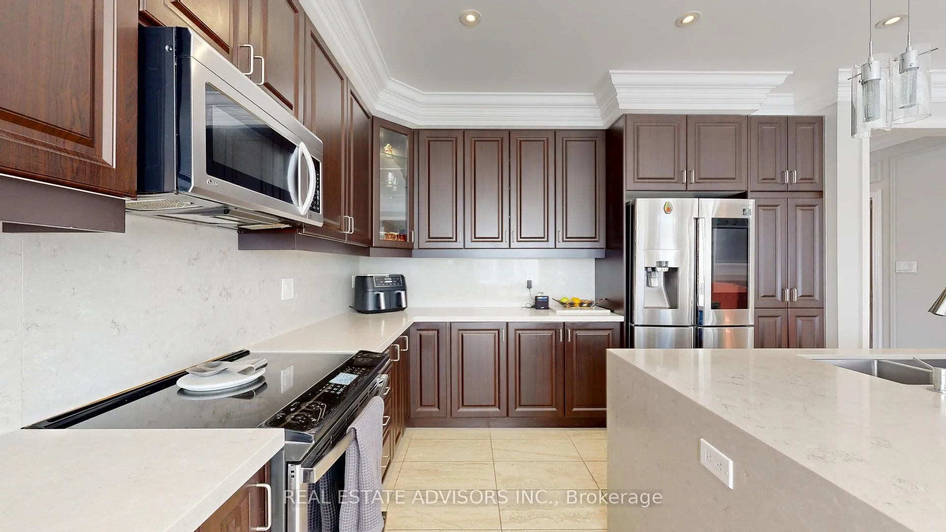 Photo 17 of 129 Squire Ellis Drive, Brampton, Toronto Gore Rural Estate — HOMEH