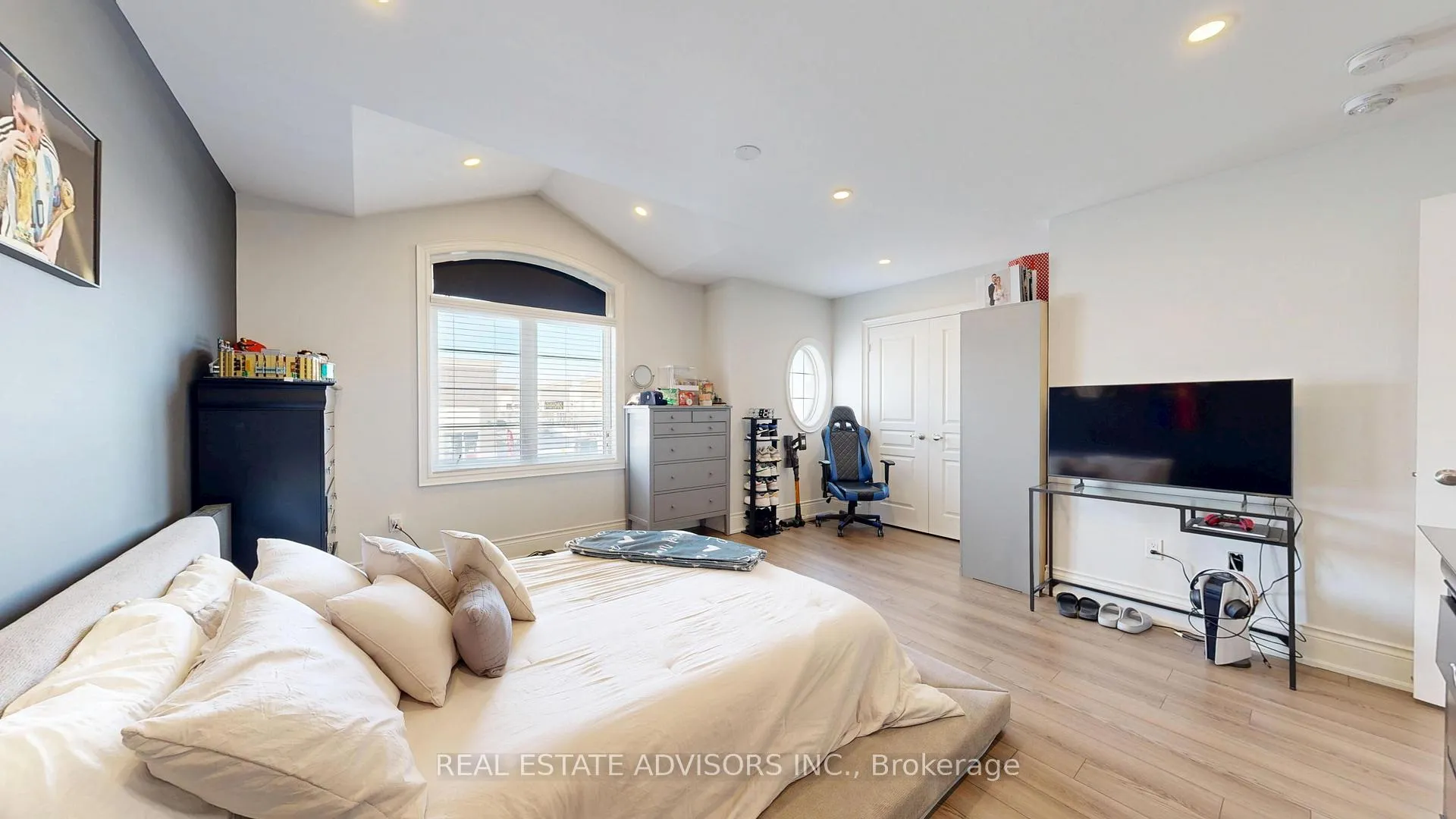 Photo 29 of 129 Squire Ellis Drive, Brampton, Toronto Gore Rural Estate — HOMEH