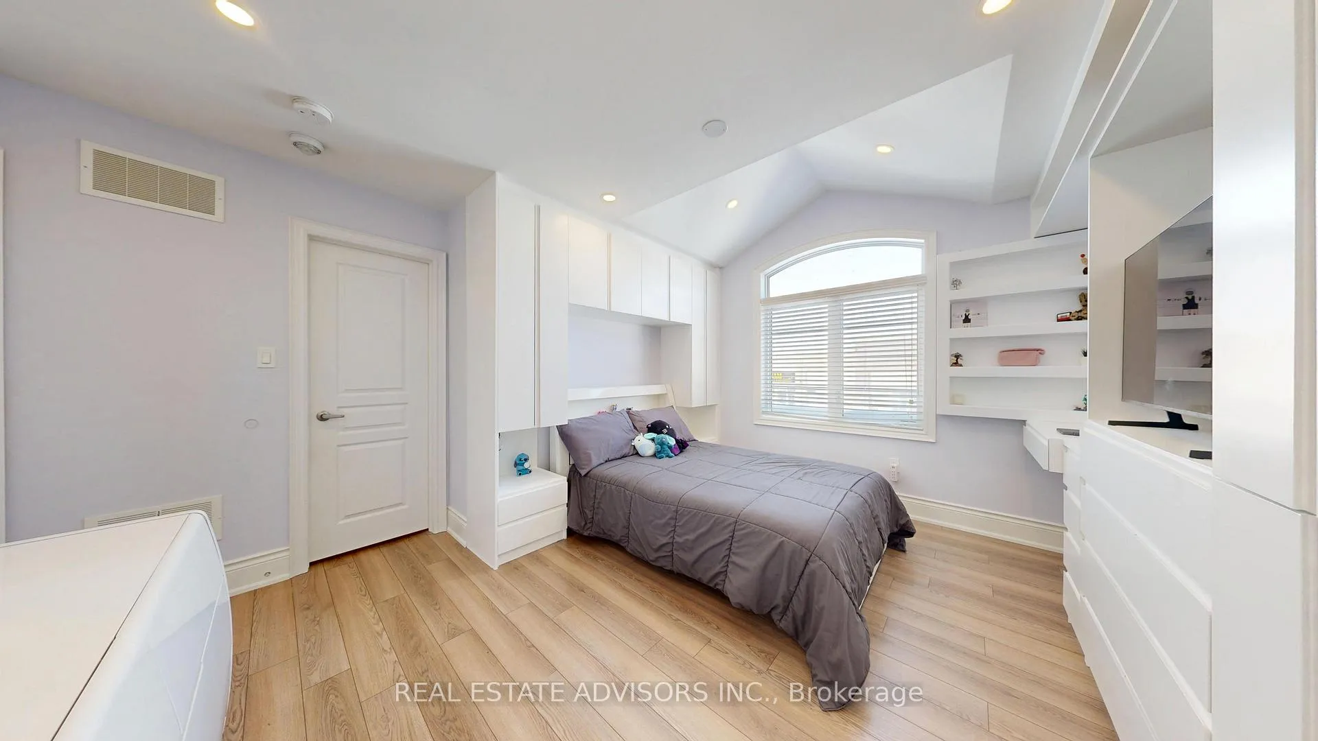 Photo 31 of 129 Squire Ellis Drive, Brampton, Toronto Gore Rural Estate — HOMEH