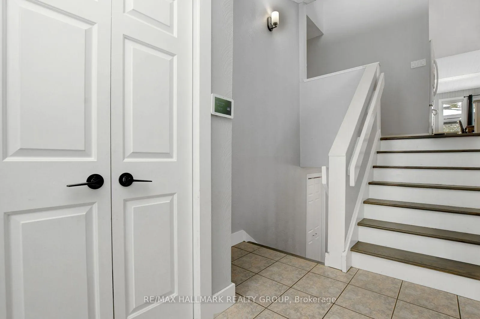 Photo 2 of 131 Delaney Drive, Ottawa, Huntley Ward (South West) — HOMEH