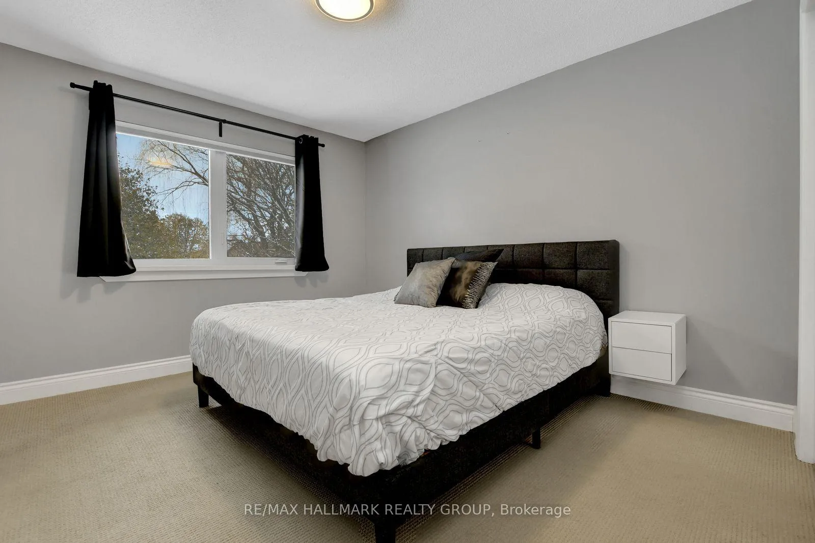 Photo 18 of 131 Delaney Drive, Ottawa, Huntley Ward (South West) — HOMEH