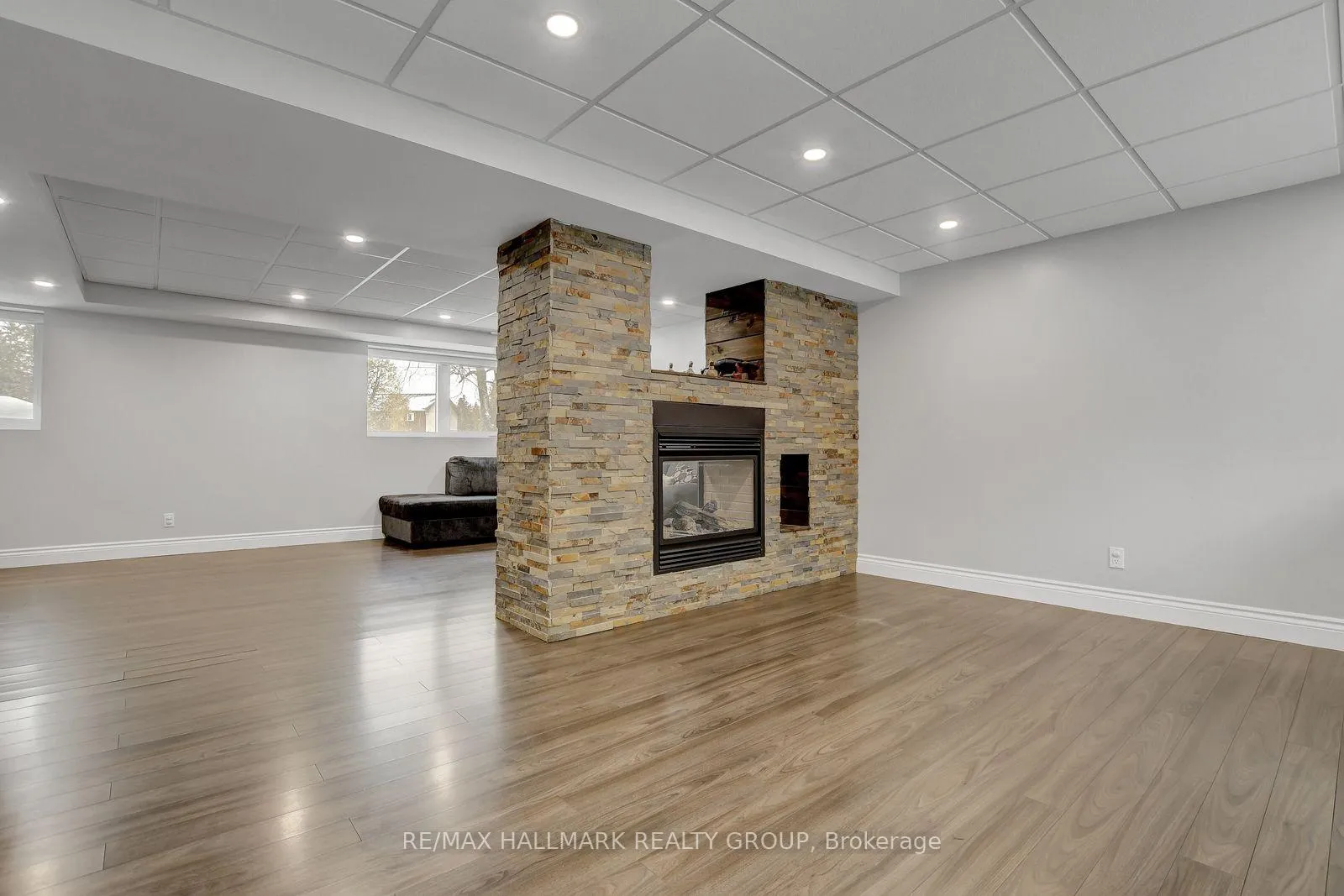 Photo 29 of 131 Delaney Drive, Ottawa, Huntley Ward (South West) — HOMEH