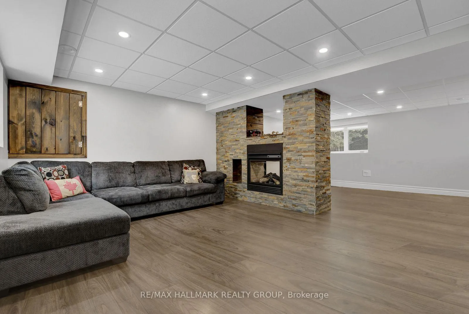Photo 32 of 131 Delaney Drive, Ottawa, Huntley Ward (South West) — HOMEH