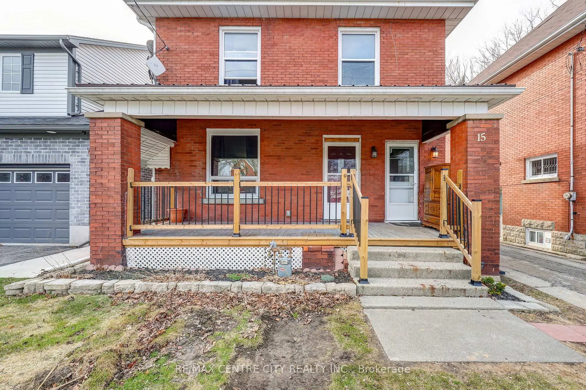 Photo 2 of 15 Wilson Avenue, St. Thomas — HOMEH