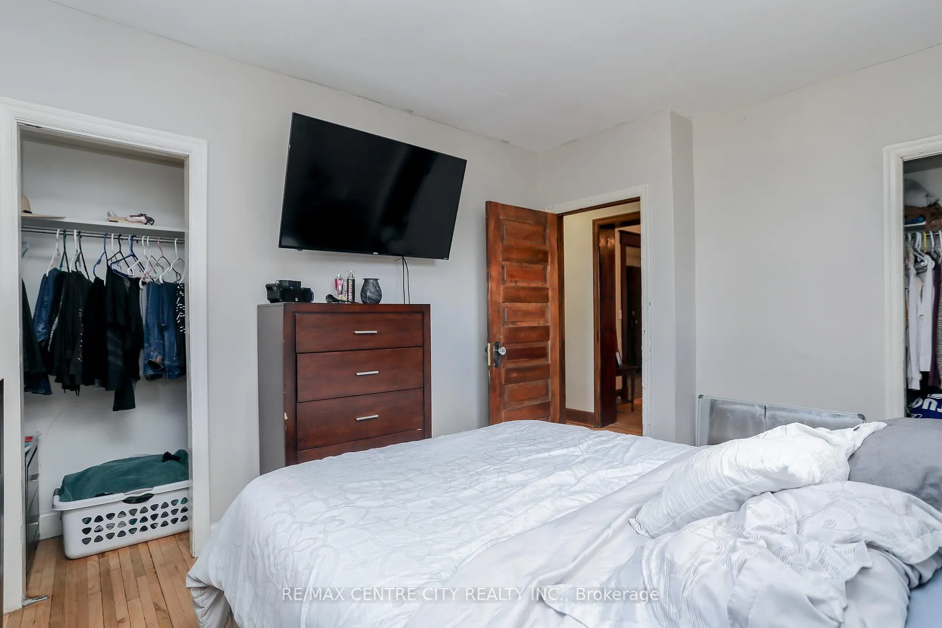Photo 14 of 15 Wilson Avenue, St. Thomas — HOMEH