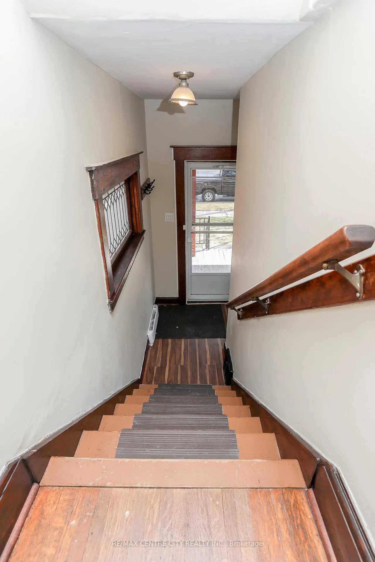 Photo 31 of 15 Wilson Avenue, St. Thomas — HOMEH