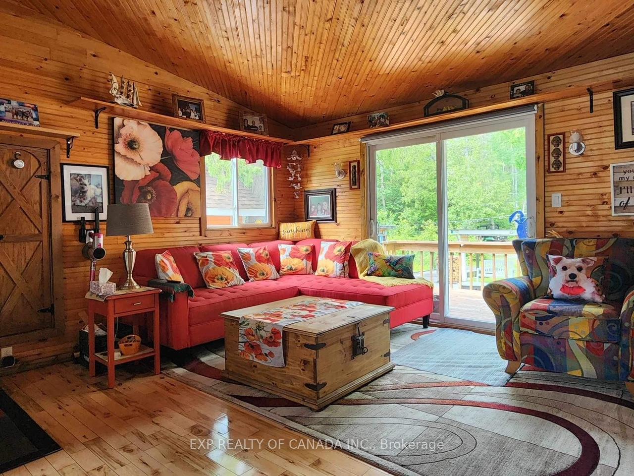 Photo 2 of 1170 Fantham Road, Kapuskasing — HOMEH