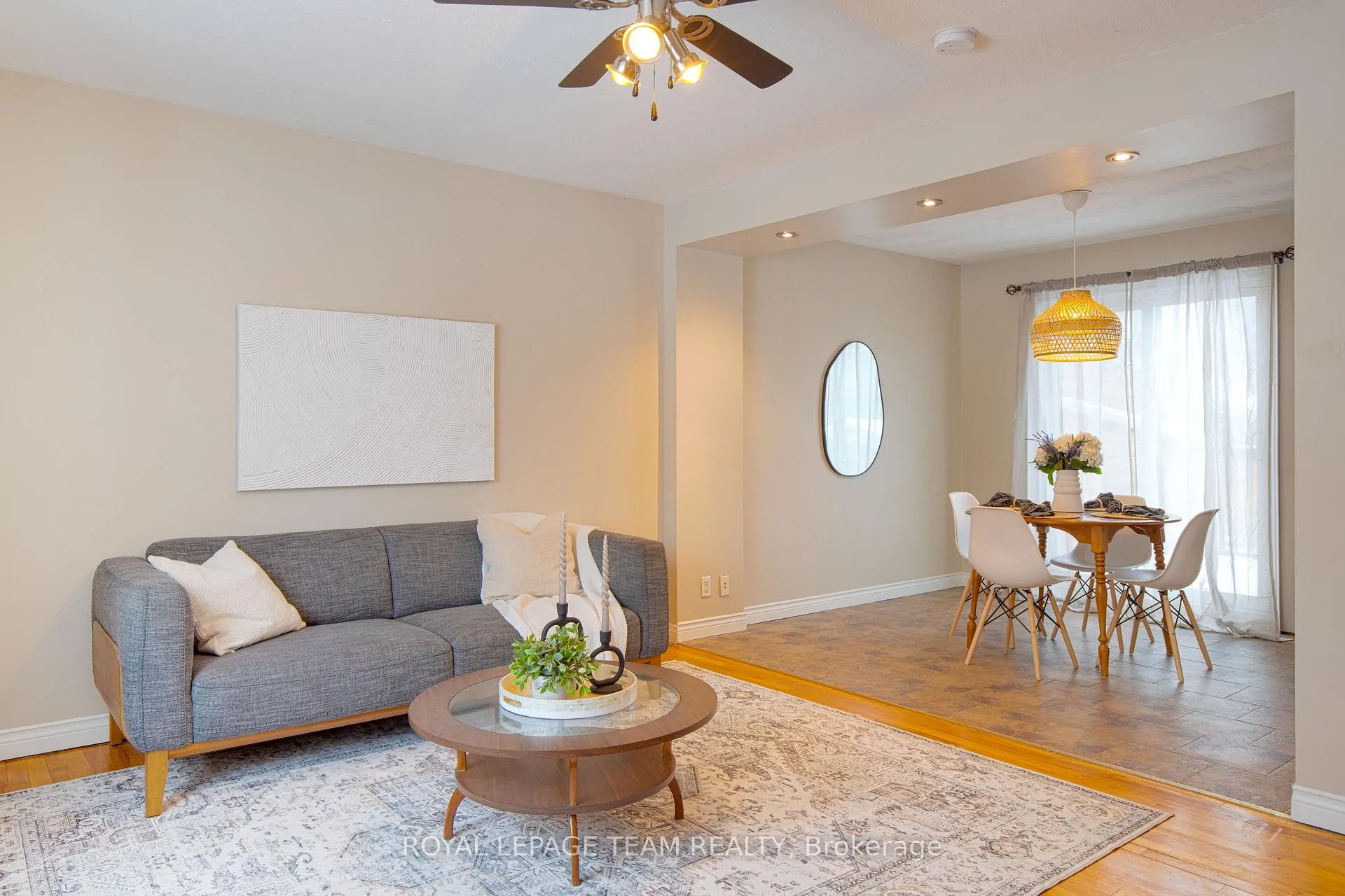 Photo 2 of 840 Borthwick Avenue, Ottawa, Castle Heights/Rideau High — HOMEH