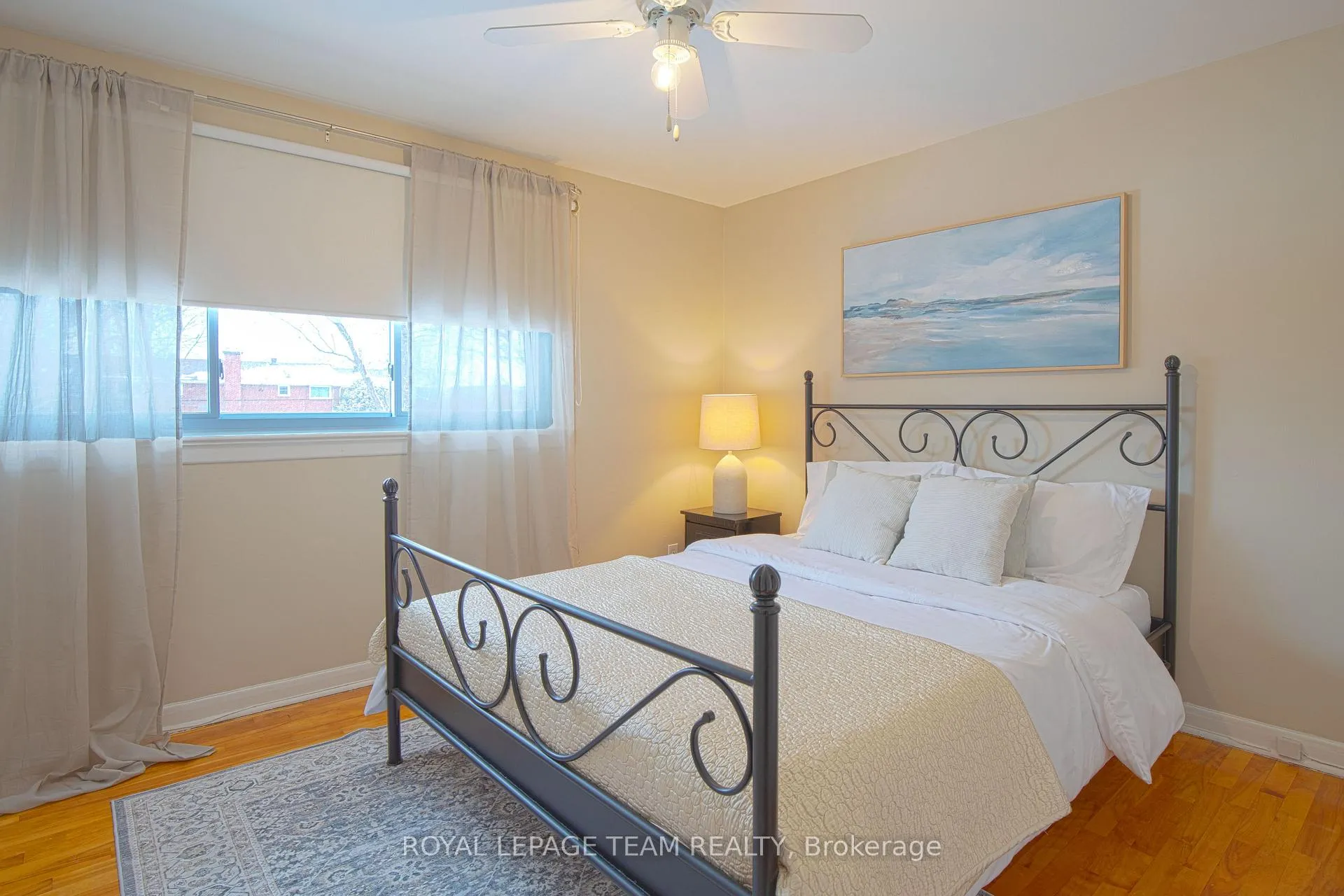 Photo 15 of 840 Borthwick Avenue, Ottawa, Castle Heights/Rideau High — HOMEH
