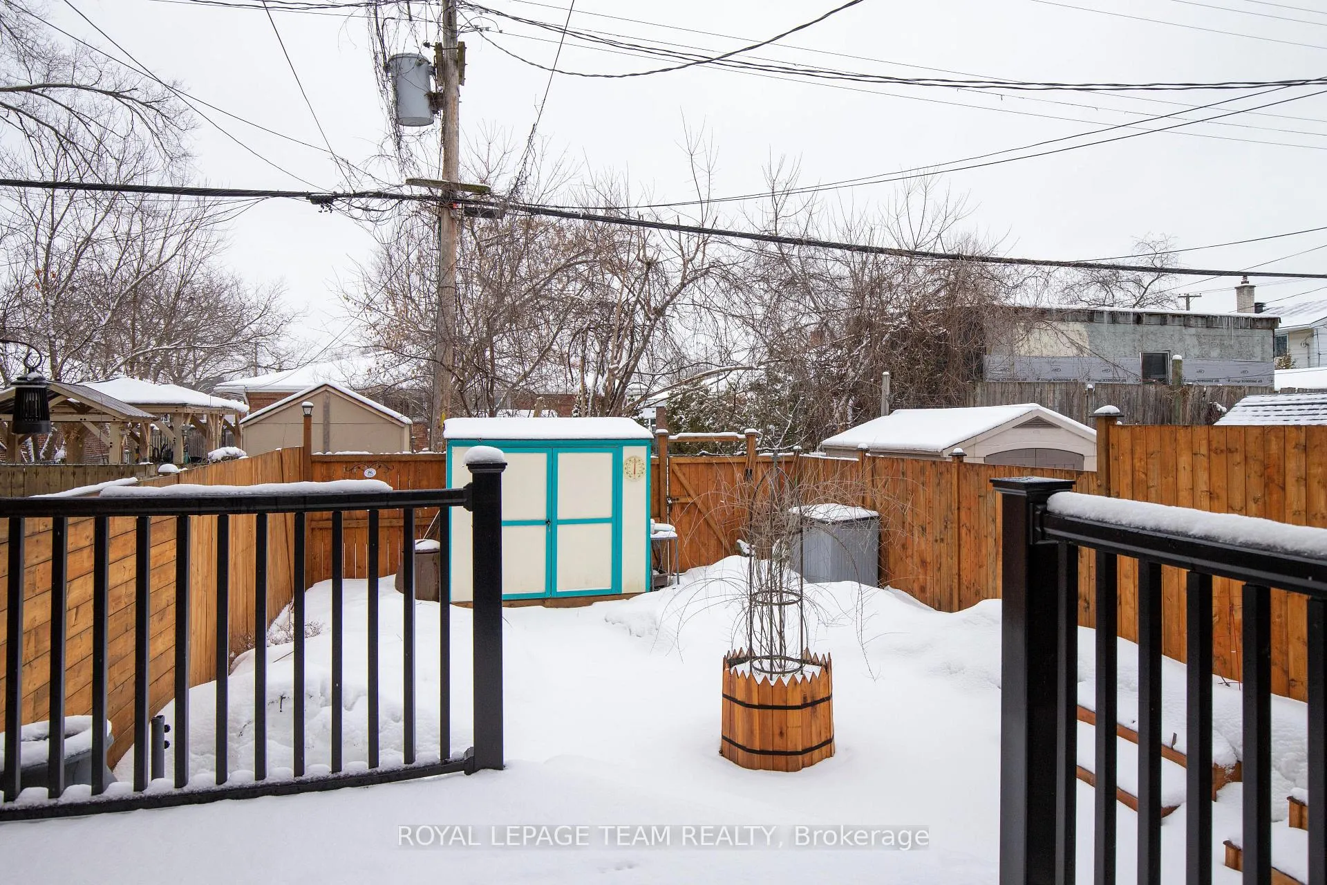 Photo 26 of 840 Borthwick Avenue, Ottawa, Castle Heights/Rideau High — HOMEH
