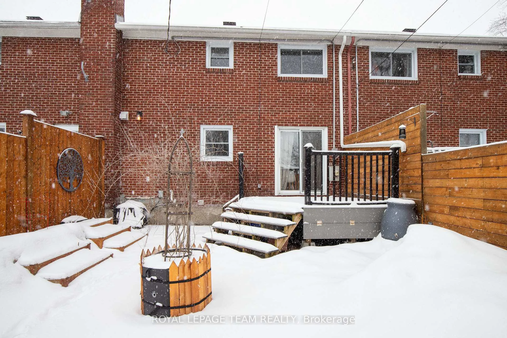 Photo 27 of 840 Borthwick Avenue, Ottawa, Castle Heights/Rideau High — HOMEH