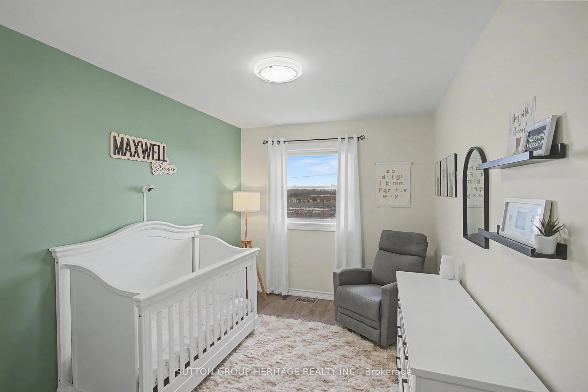 Photo 14 of 77 Lancaster Court, Georgina, Keswick South — HOMEH