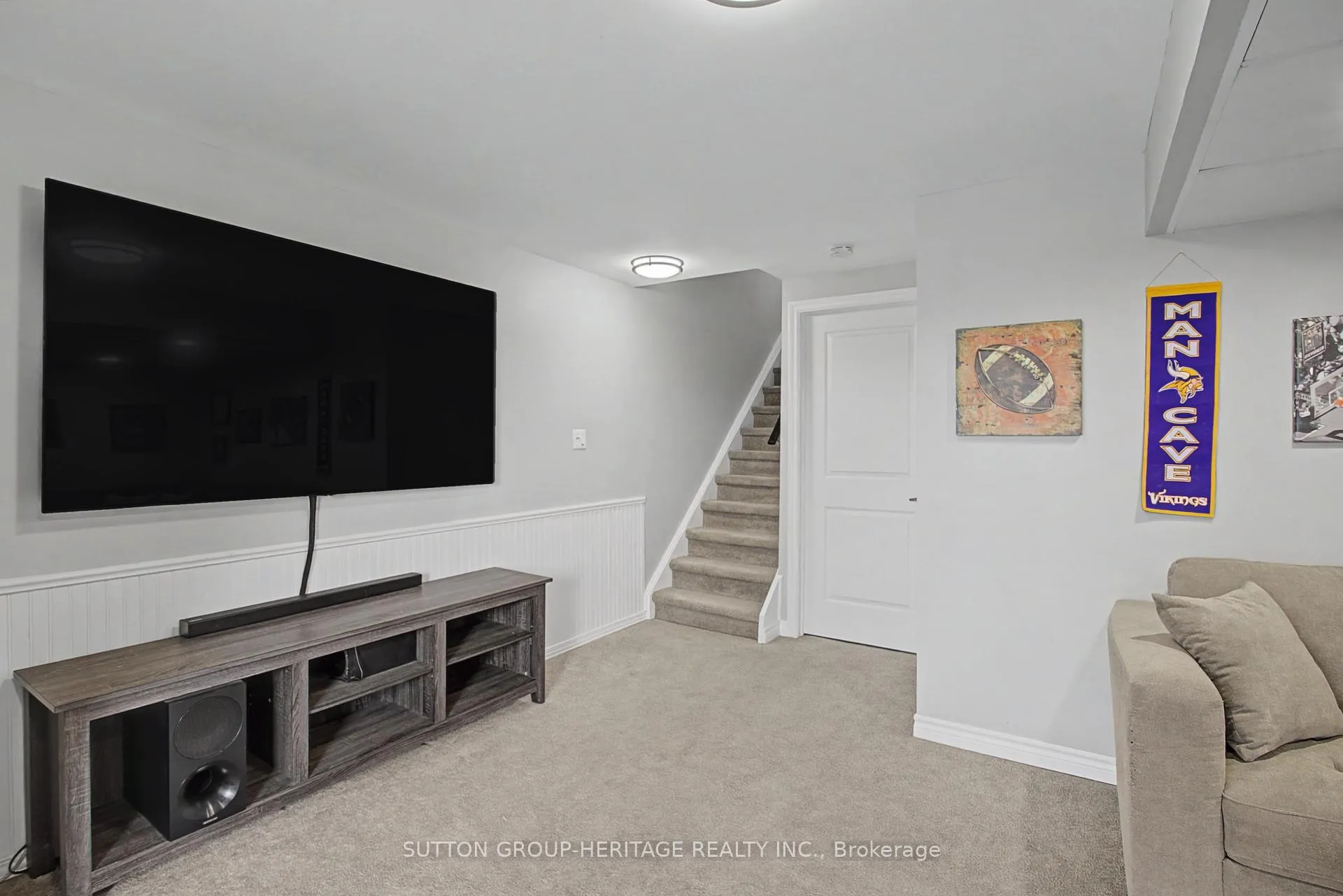 Photo 17 of 77 Lancaster Court, Georgina, Keswick South — HOMEH