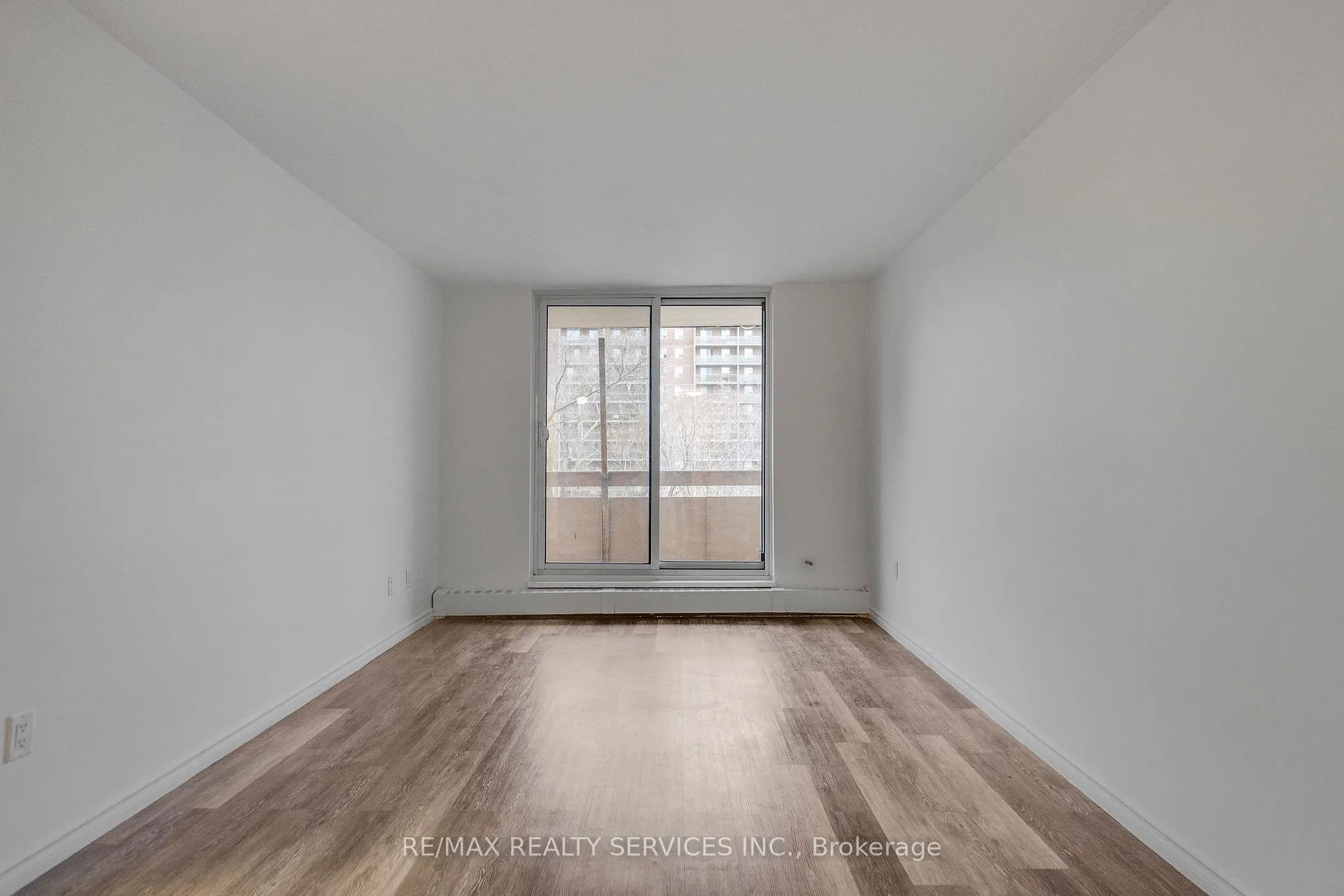Photo 2 of Unit 709, 223 Jackson Street W, Hamilton, Durand — HOMEH