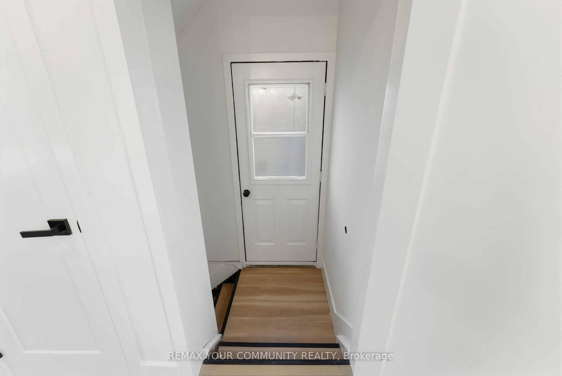 Photo 20 of 4363 Meadowvale Drive, Niagara Falls, Morrison — HOMEH