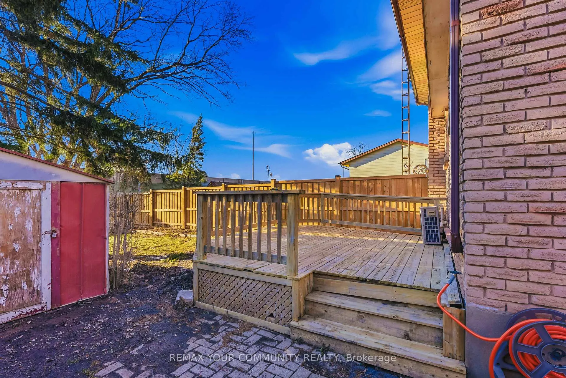 Photo 25 of 4363 Meadowvale Drive, Niagara Falls, Morrison — HOMEH