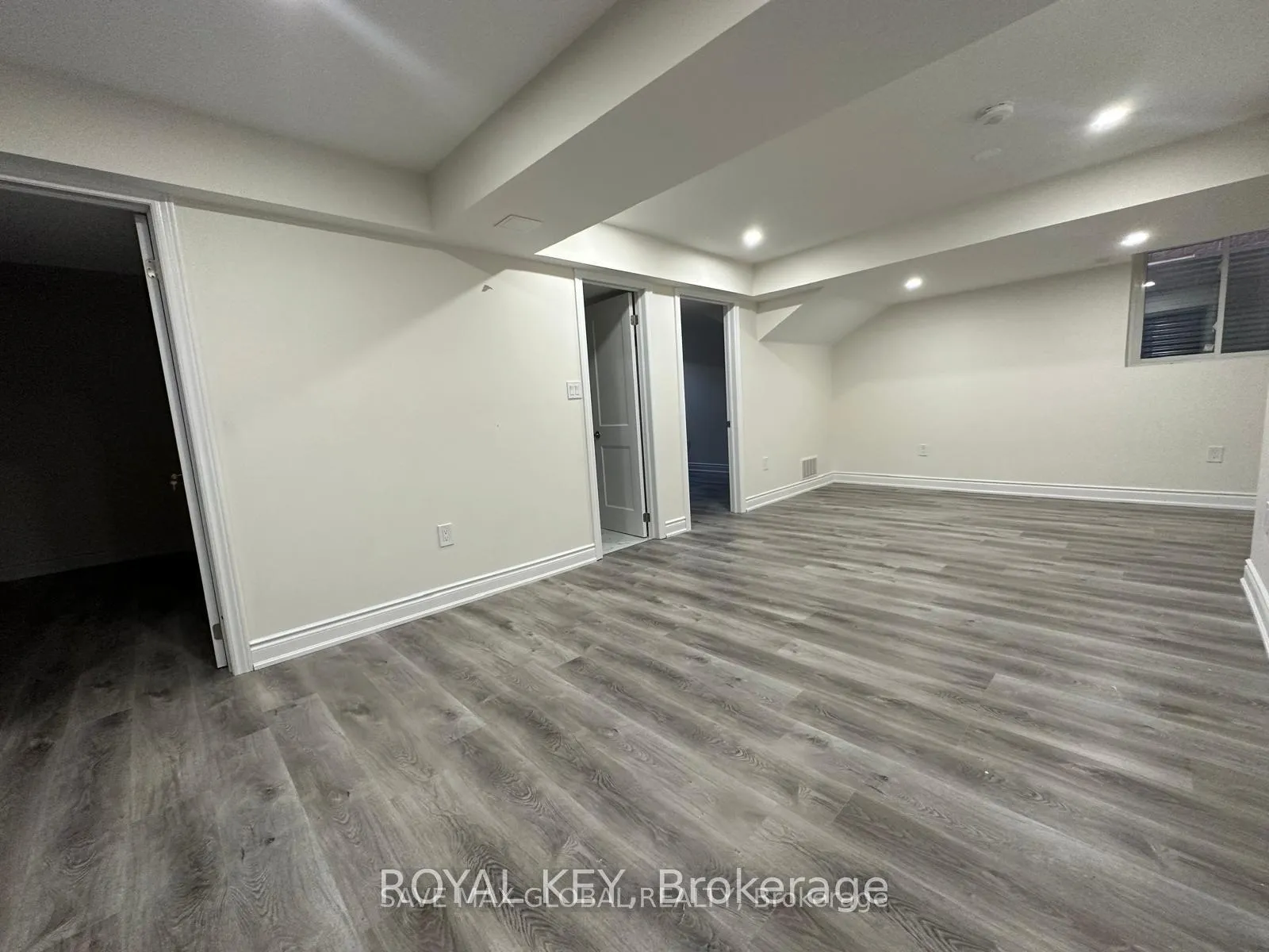 Photo 2 of 28 Kalmia Road, Brampton, Credit Valley — HOMEH