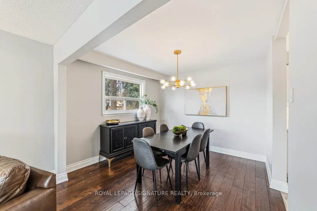 Photo 9 of 905 Cedarbrae Avenue, Milton, Dorset Park — HOMEH