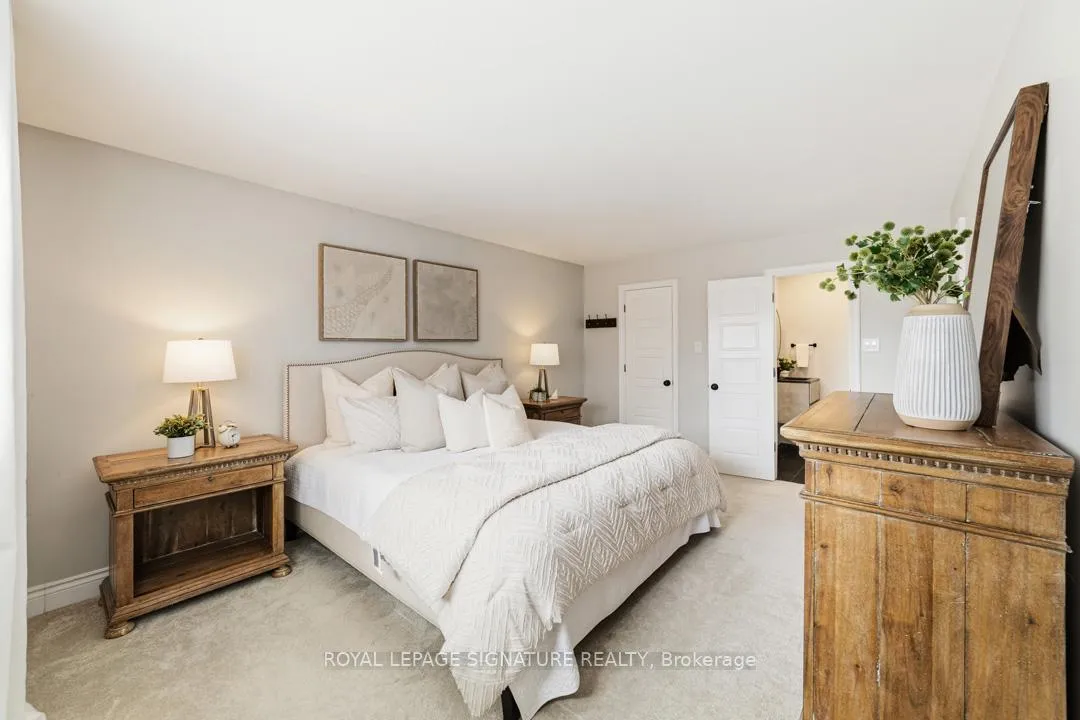 Photo 18 of 905 Cedarbrae Avenue, Milton, Dorset Park — HOMEH