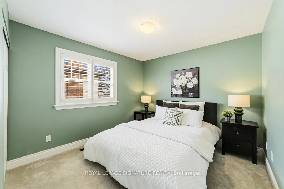 Photo 20 of 905 Cedarbrae Avenue, Milton, Dorset Park — HOMEH