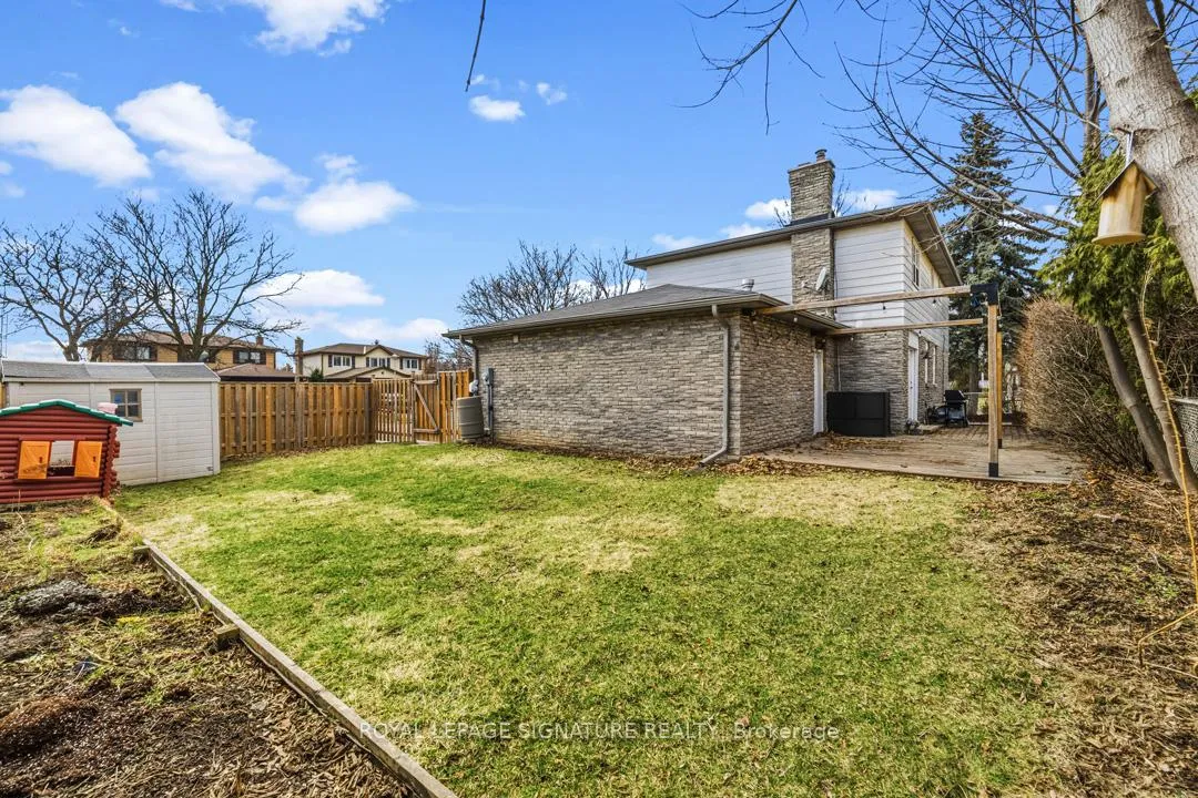 Photo 34 of 905 Cedarbrae Avenue, Milton, Dorset Park — HOMEH