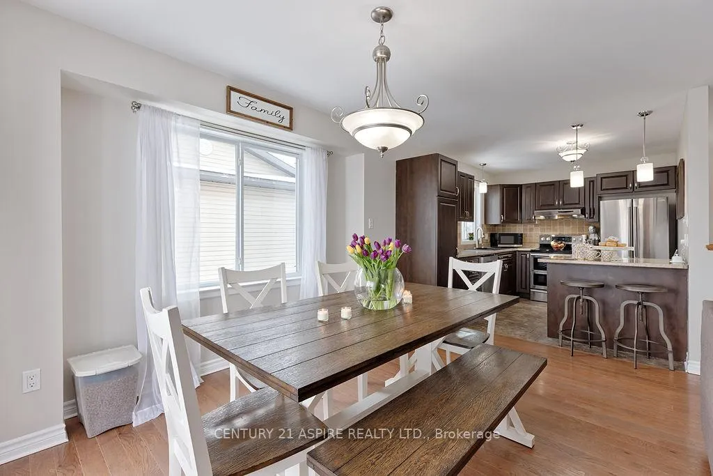 Photo 11 of 1042 Riverstone Street, Petawawa — HOMEH