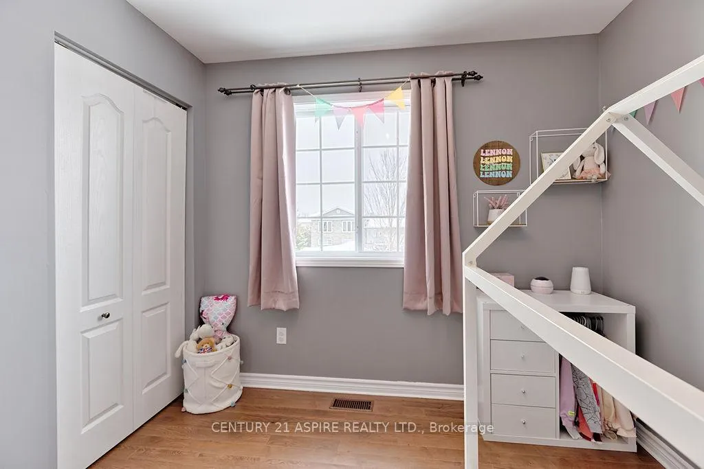 Photo 24 of 1042 Riverstone Street, Petawawa — HOMEH