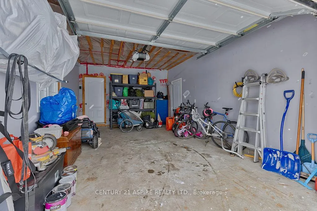 Photo 38 of 1042 Riverstone Street, Petawawa — HOMEH