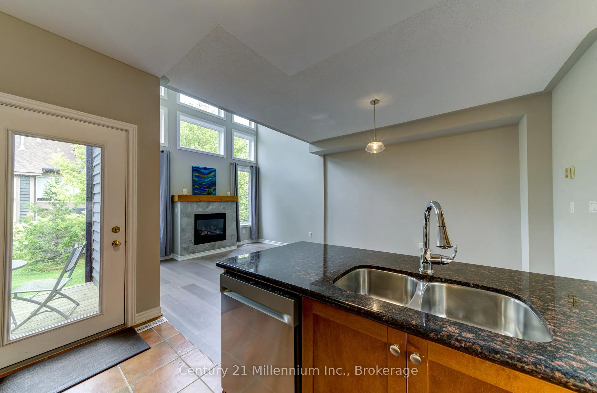 Photo 22 of Unit 15, 6 Wildrose Trail, Collingwood — HOMEH