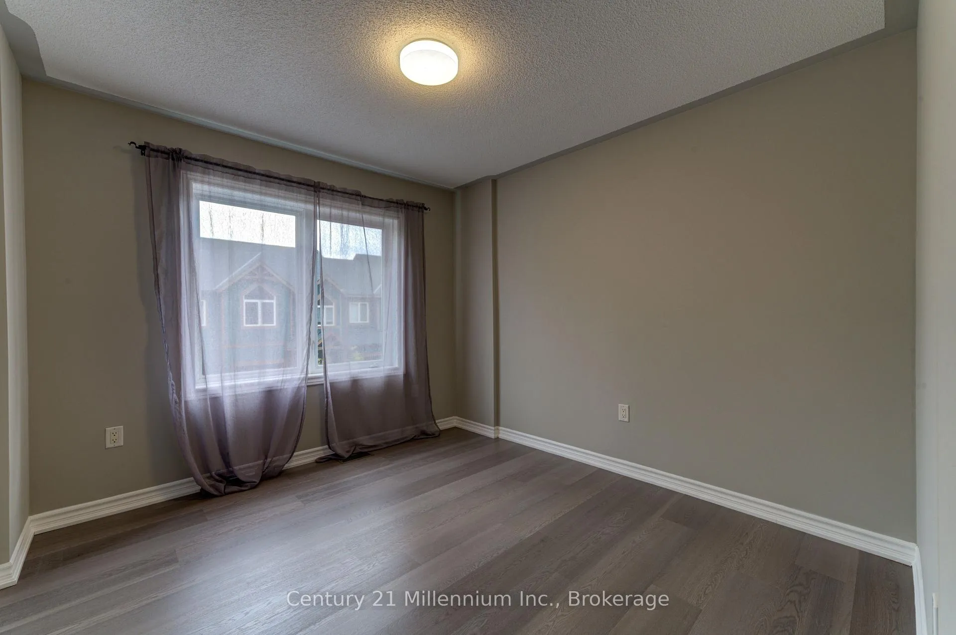 Photo 26 of Unit 15, 6 Wildrose Trail, Collingwood — HOMEH