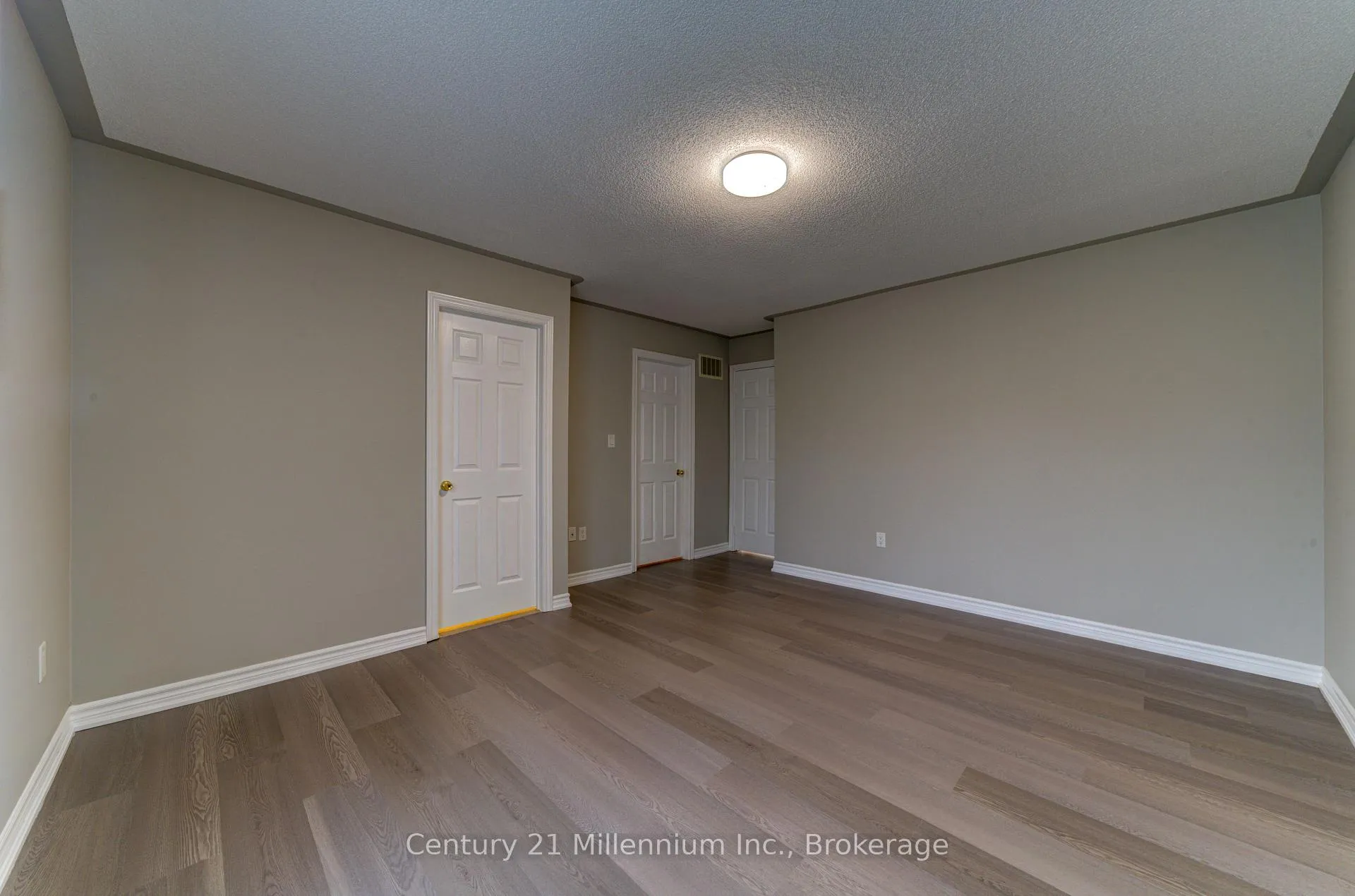 Photo 30 of Unit 15, 6 Wildrose Trail, Collingwood — HOMEH